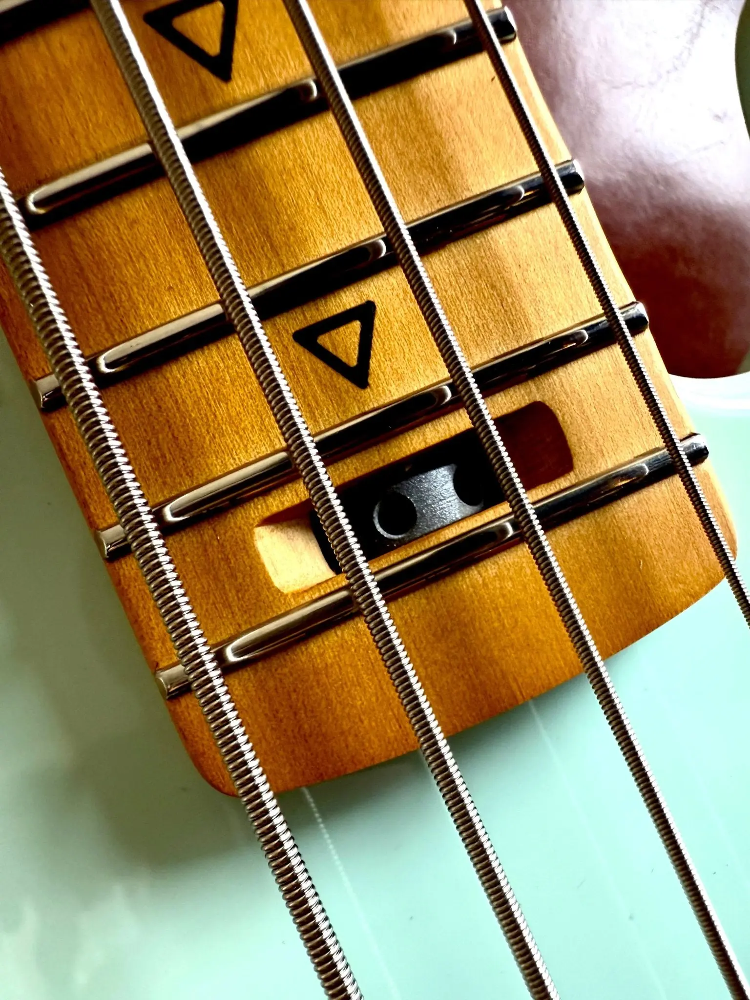 Valiant Mini Bass - Image 13