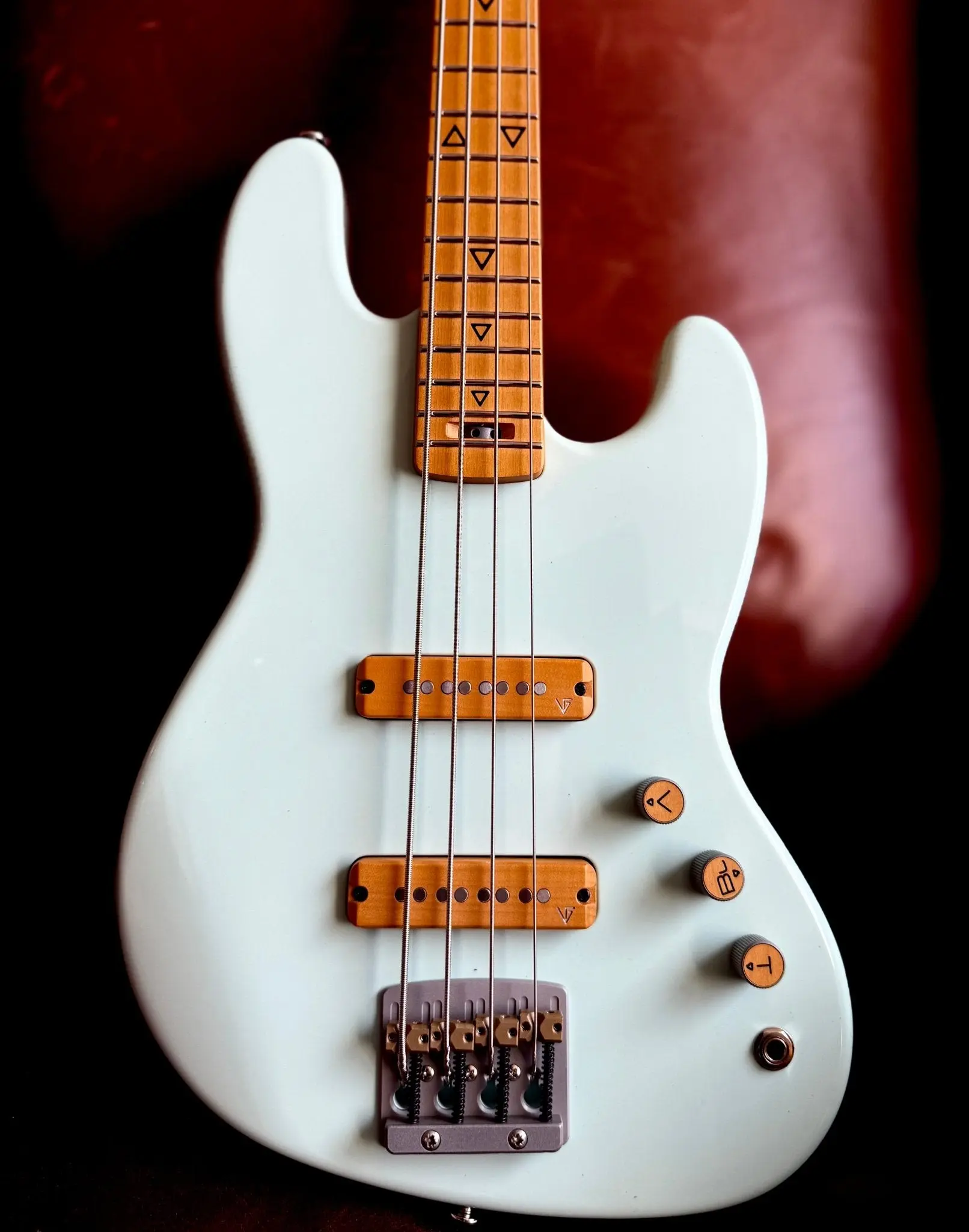 Valiant Mini Bass - Image 15