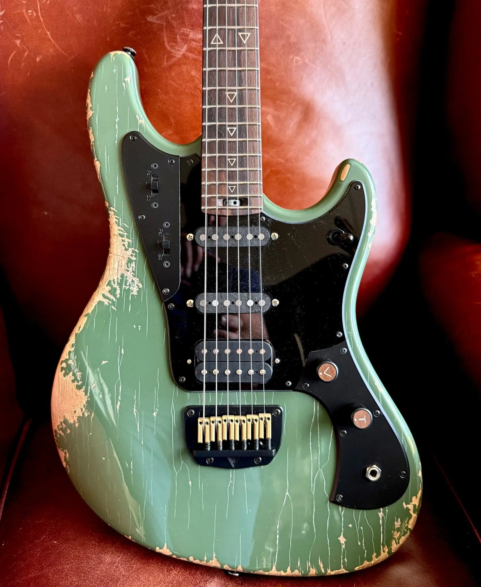Valiant Olive Green Distressed "Extreme" w' Stainless Steel Frets - Image 12