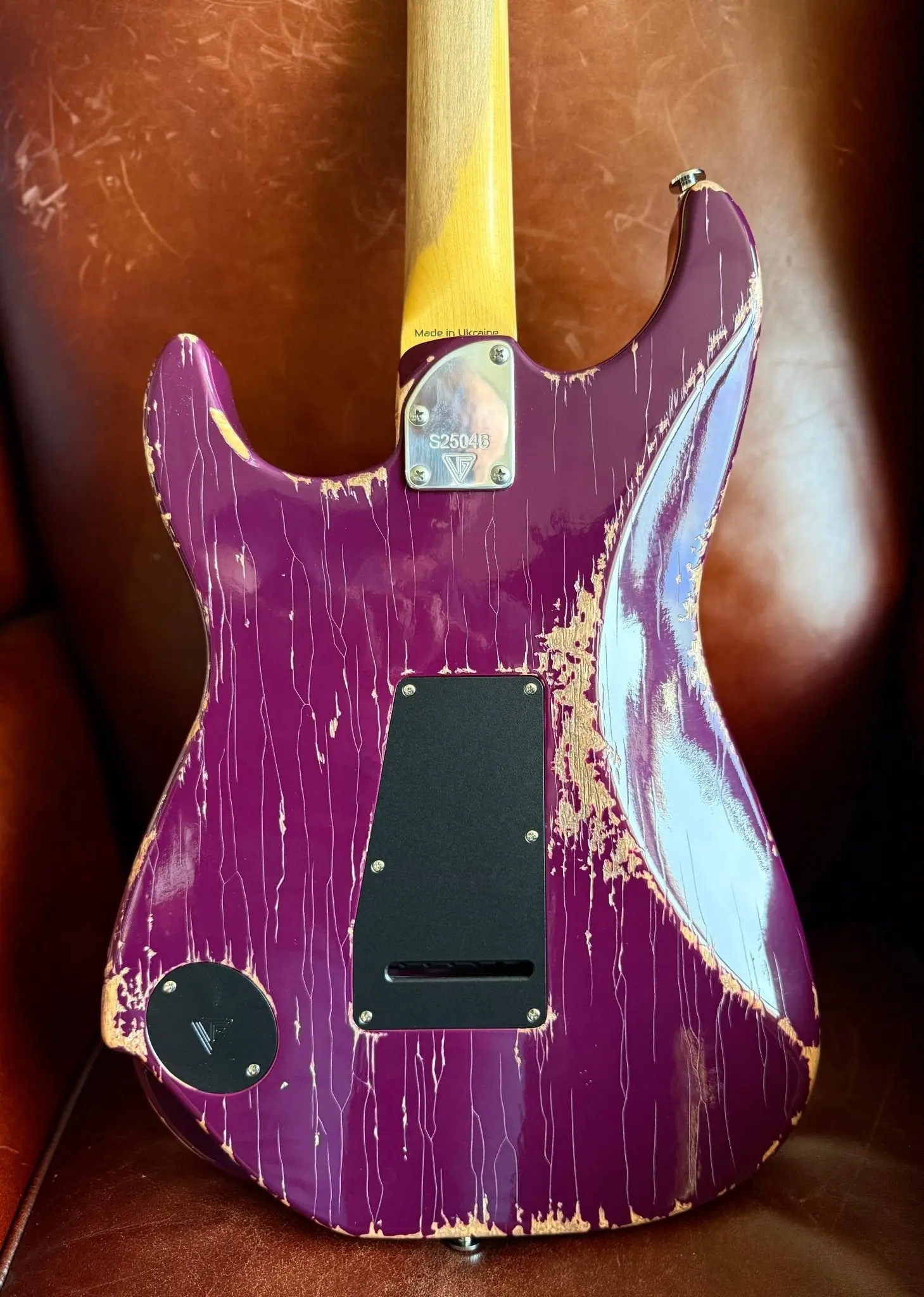 Valiant Soothsayer Distressed Purple W' Stainless Steel Fret Upgrade - Image 13