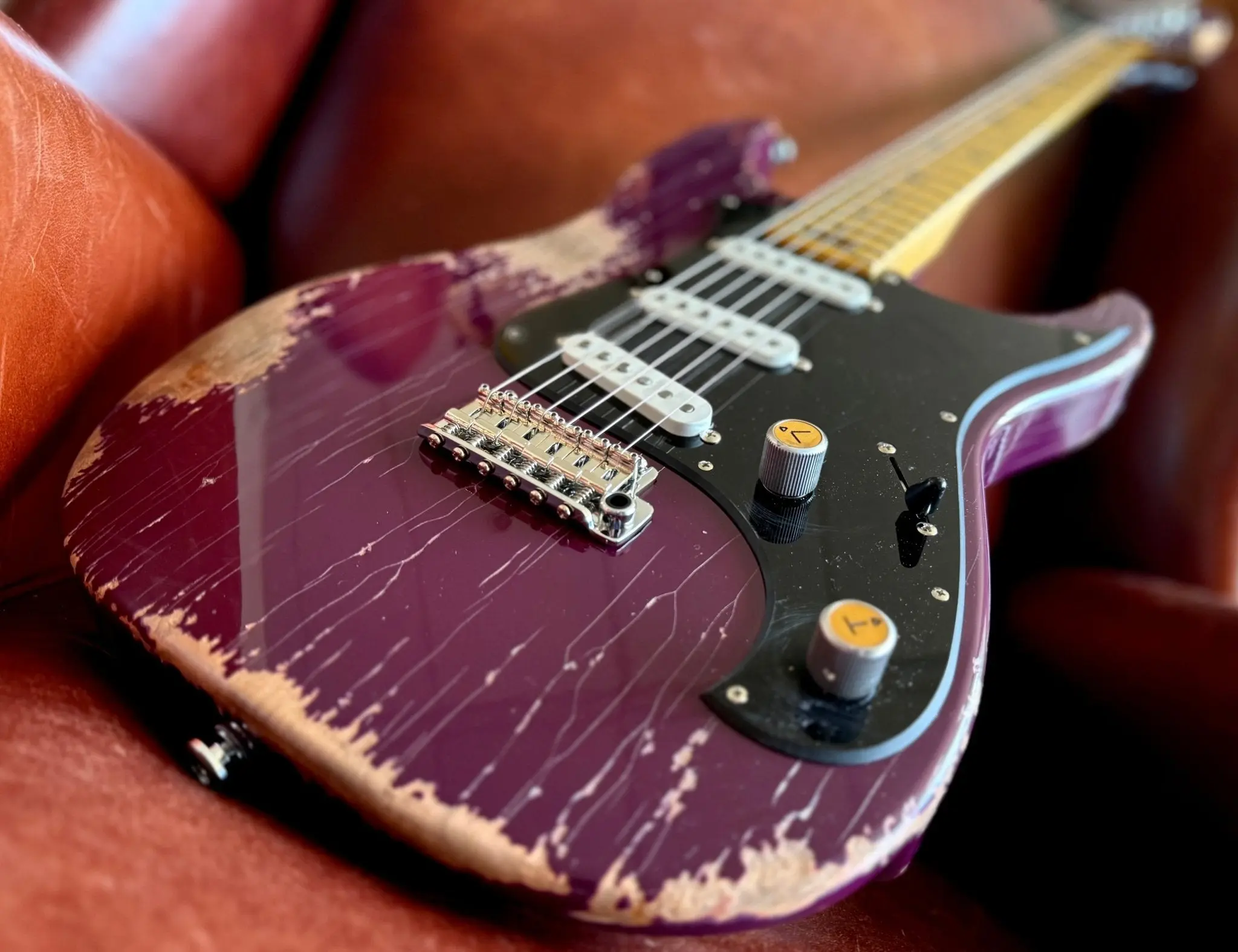 Valiant Soothsayer Distressed Purple W' Stainless Steel Fret Upgrade - Image 14