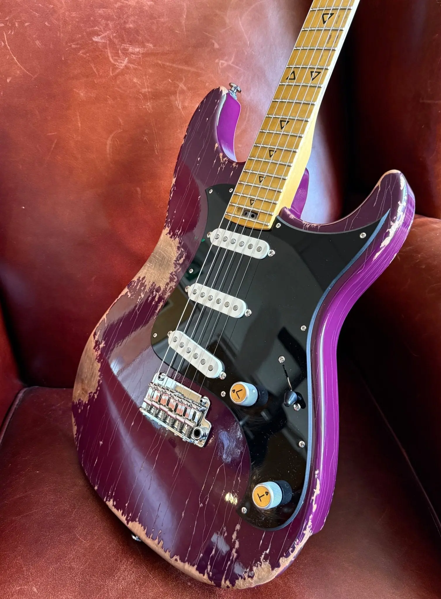 Valiant Soothsayer Distressed Purple W' Stainless Steel Fret Upgrade - Image 8