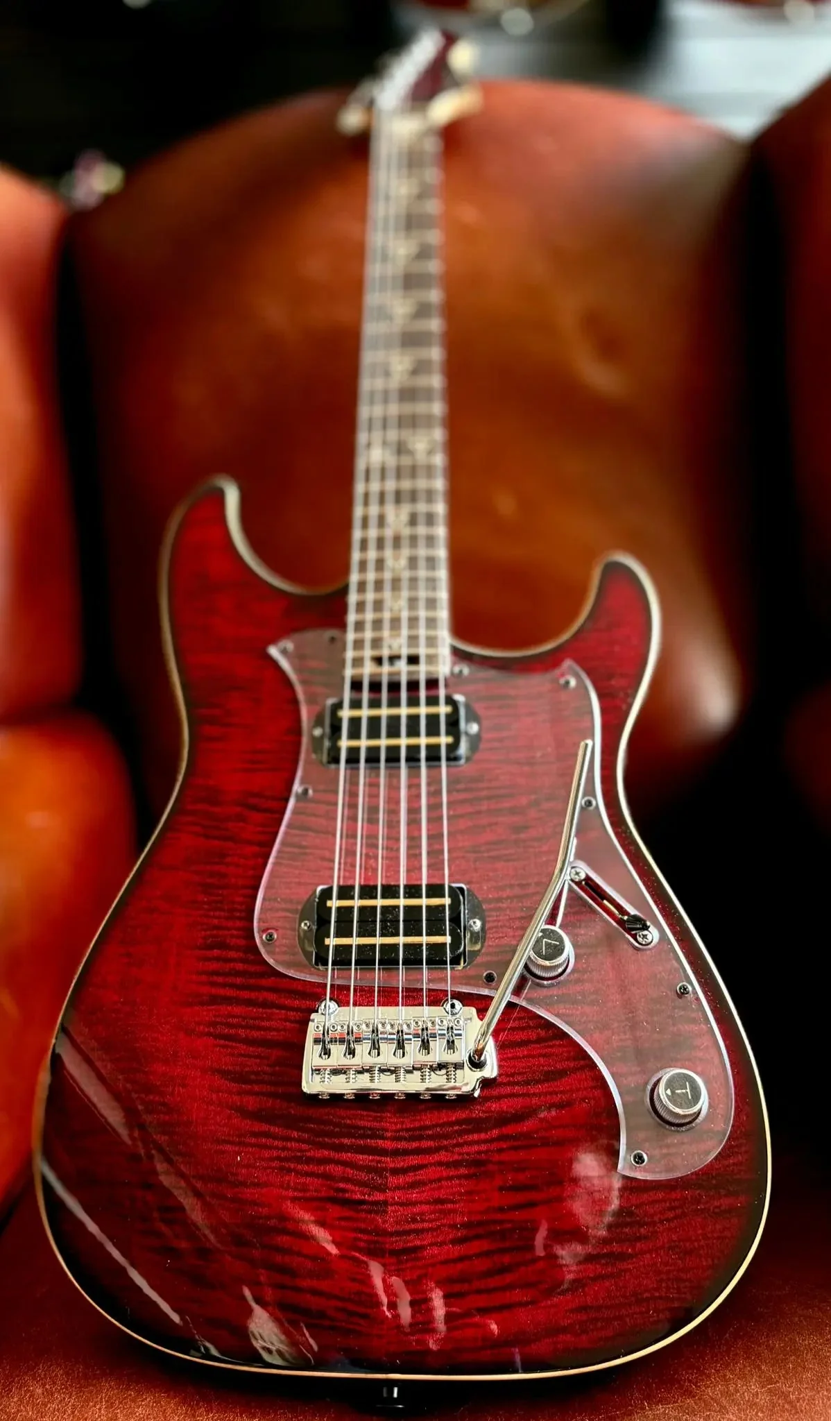 Valiant Soothsayer The Sage Burgundy Red - Image 3