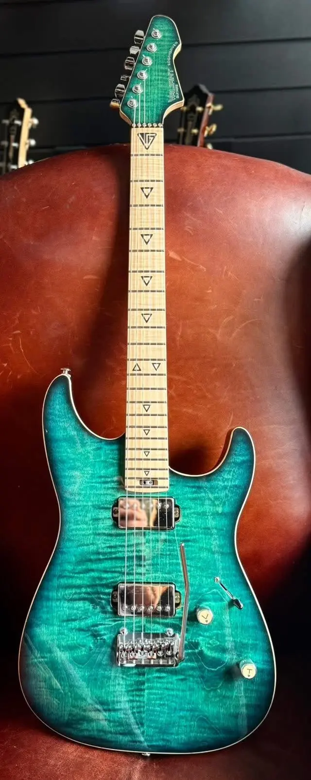 Valiant Soothsayer Malachite Alchemist Custom With Stainless Steel Frets Upgrade - Image 18
