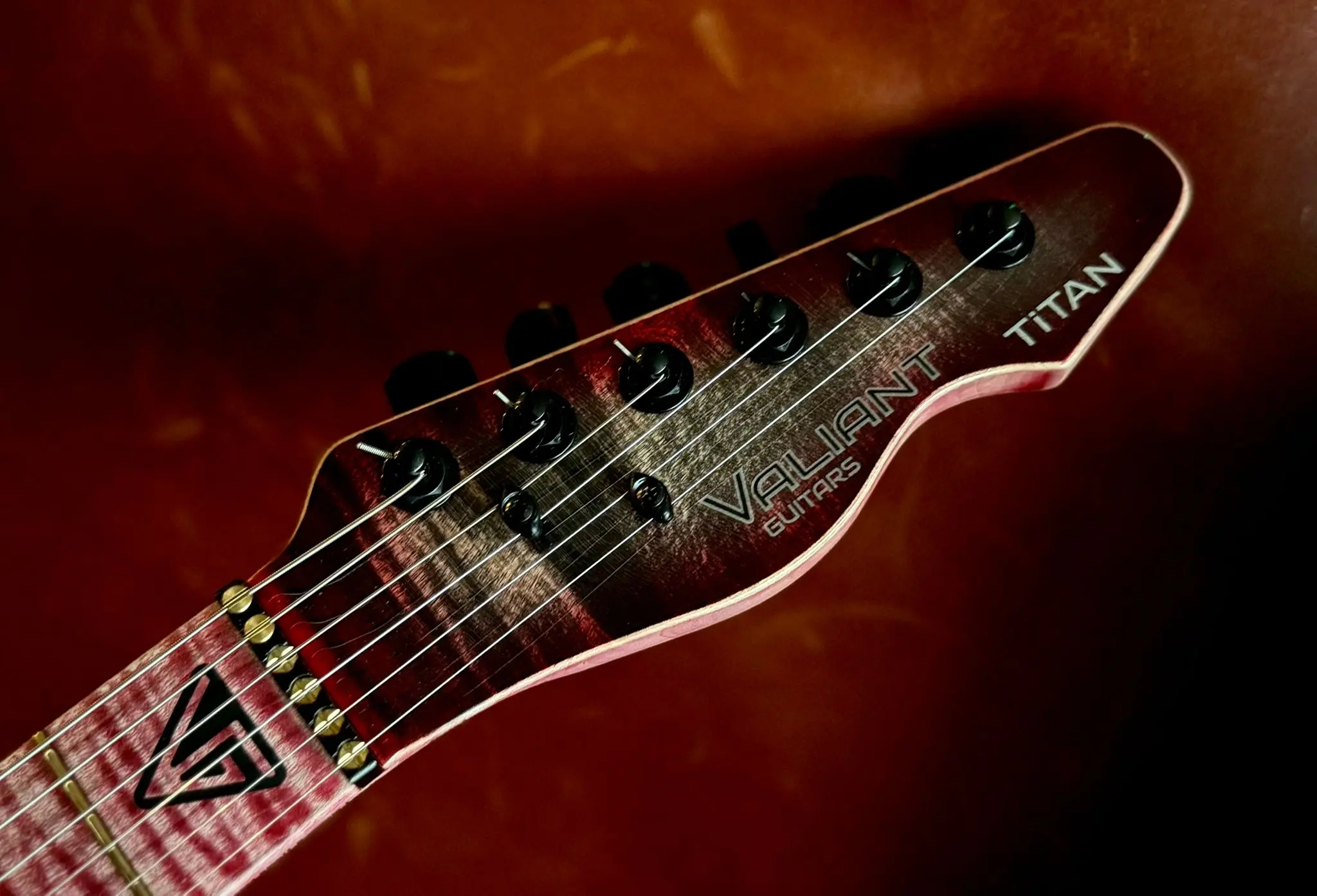 Valiant Titan Hyperion Ash Coals Deluxe Edition - Image 11