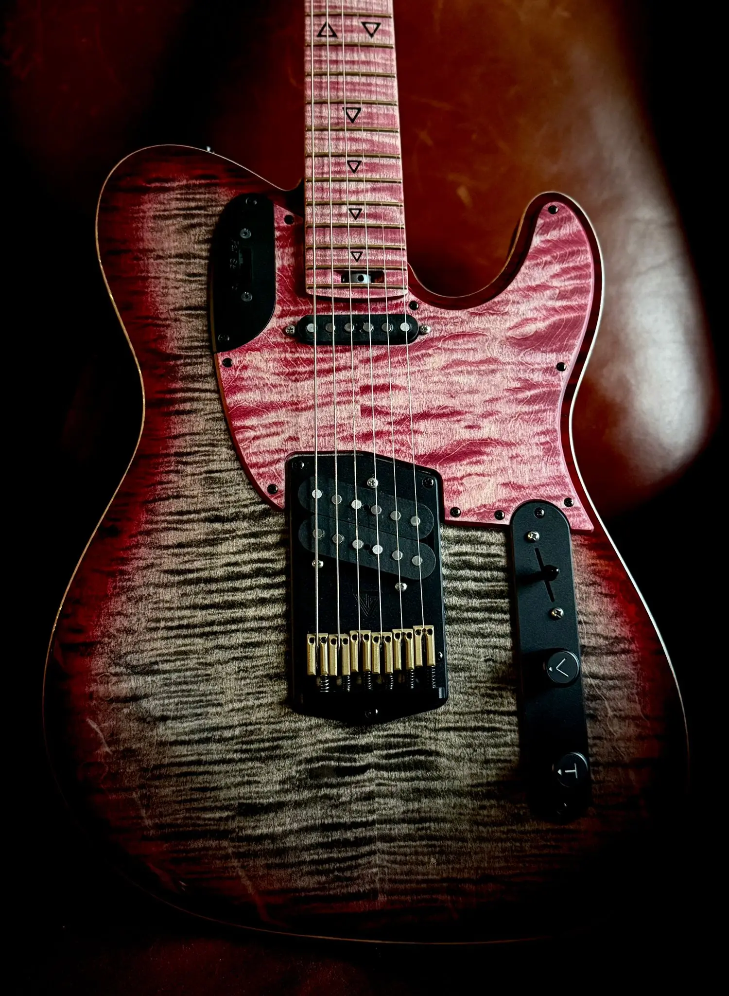 Valiant Titan Hyperion Ash Coals Deluxe Edition - Image 12
