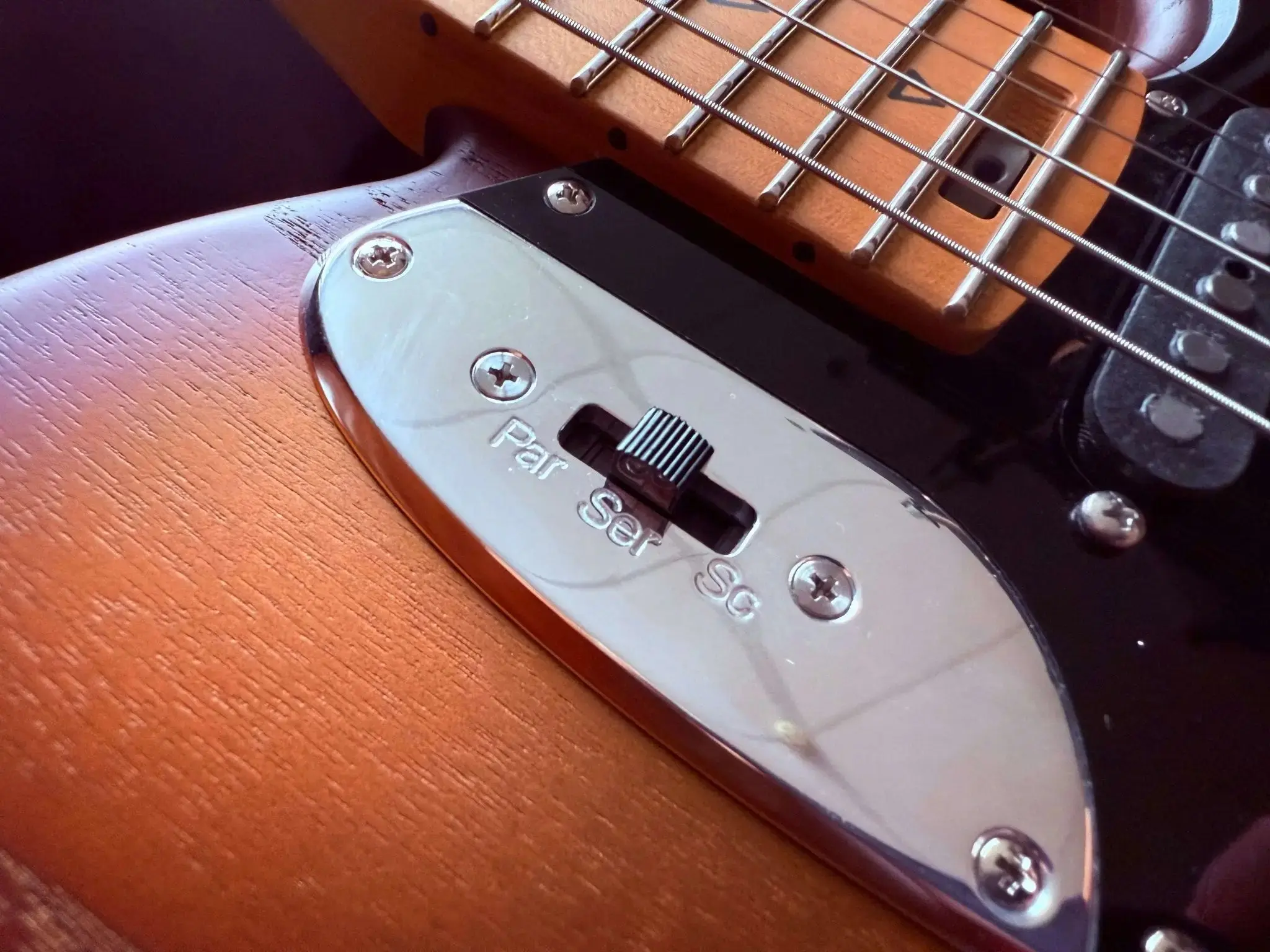 Valiant Titan Sunburst With Stainless Steel Frets Upgrade - Image 20