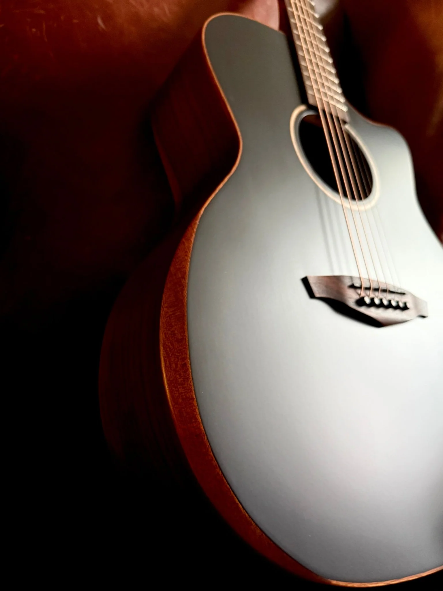 Veelah V4 GAC Solid Top Rosewood Armrest Satin Black Acoustic Guitar w/ Gig Bag - Image 10