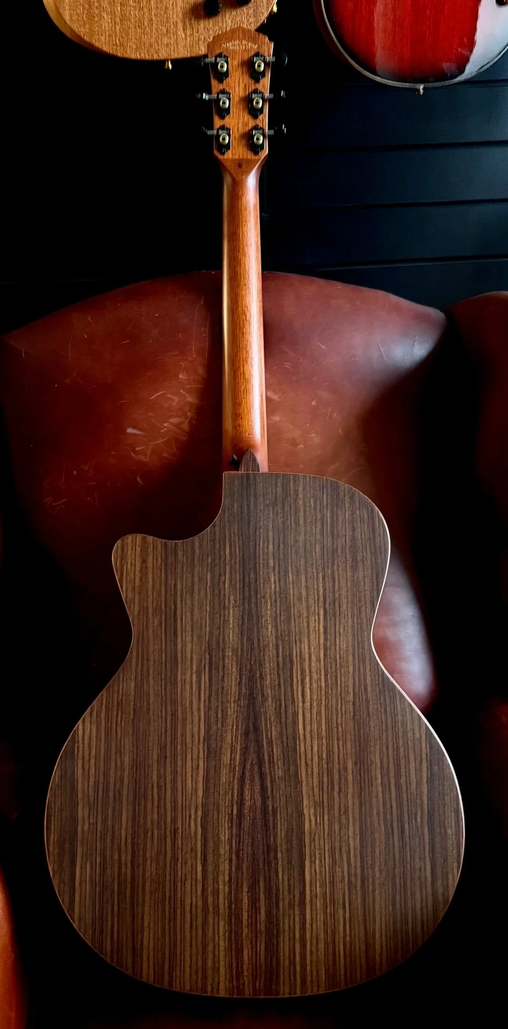 Veelah V4 GAC Solid Top Rosewood Armrest Satin Black Acoustic Guitar w/ Gig Bag - Image 15