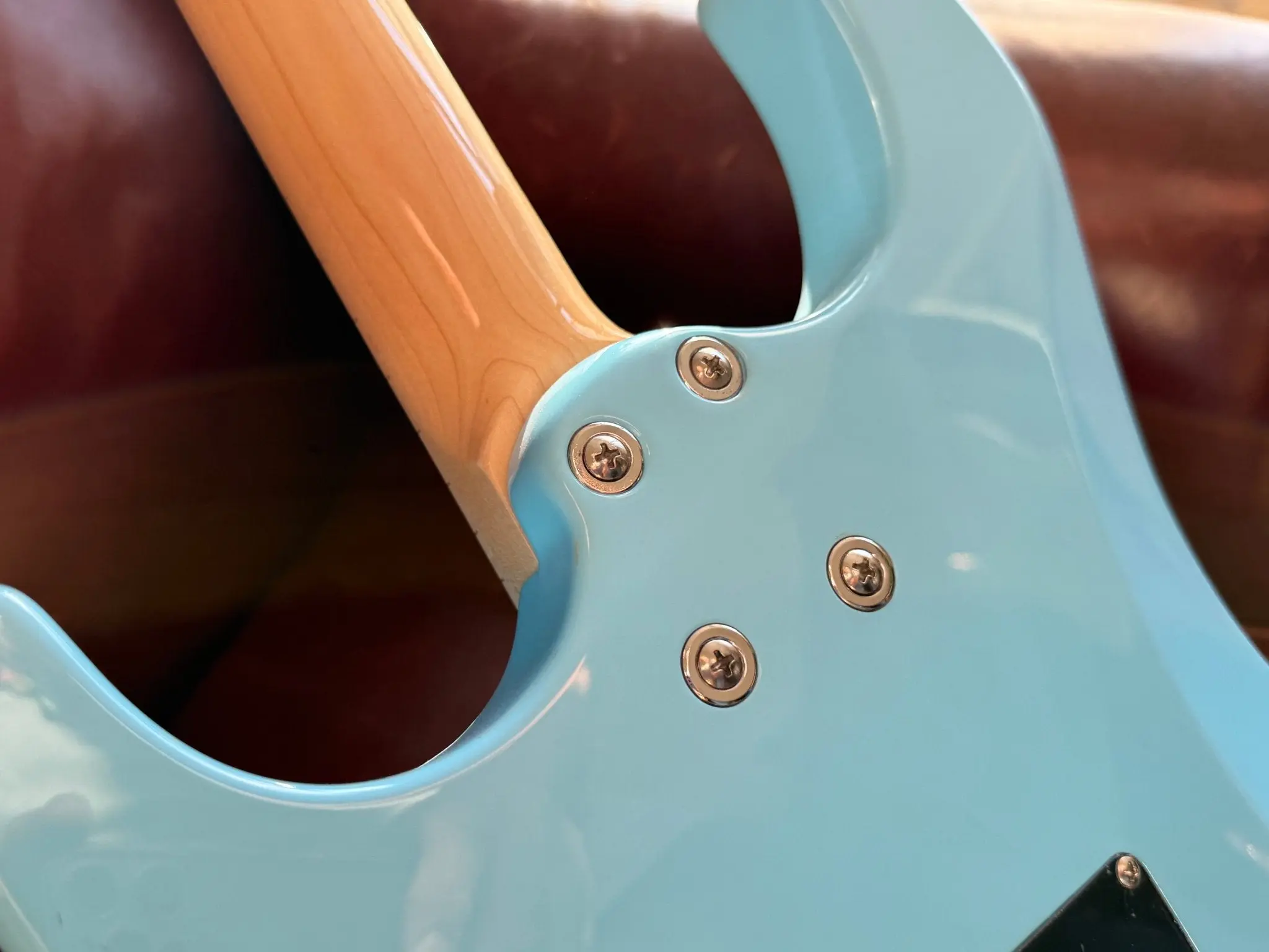 Vintage V6M24 ReIssued Electric Guitar ~ Laguna Blue - Image 7