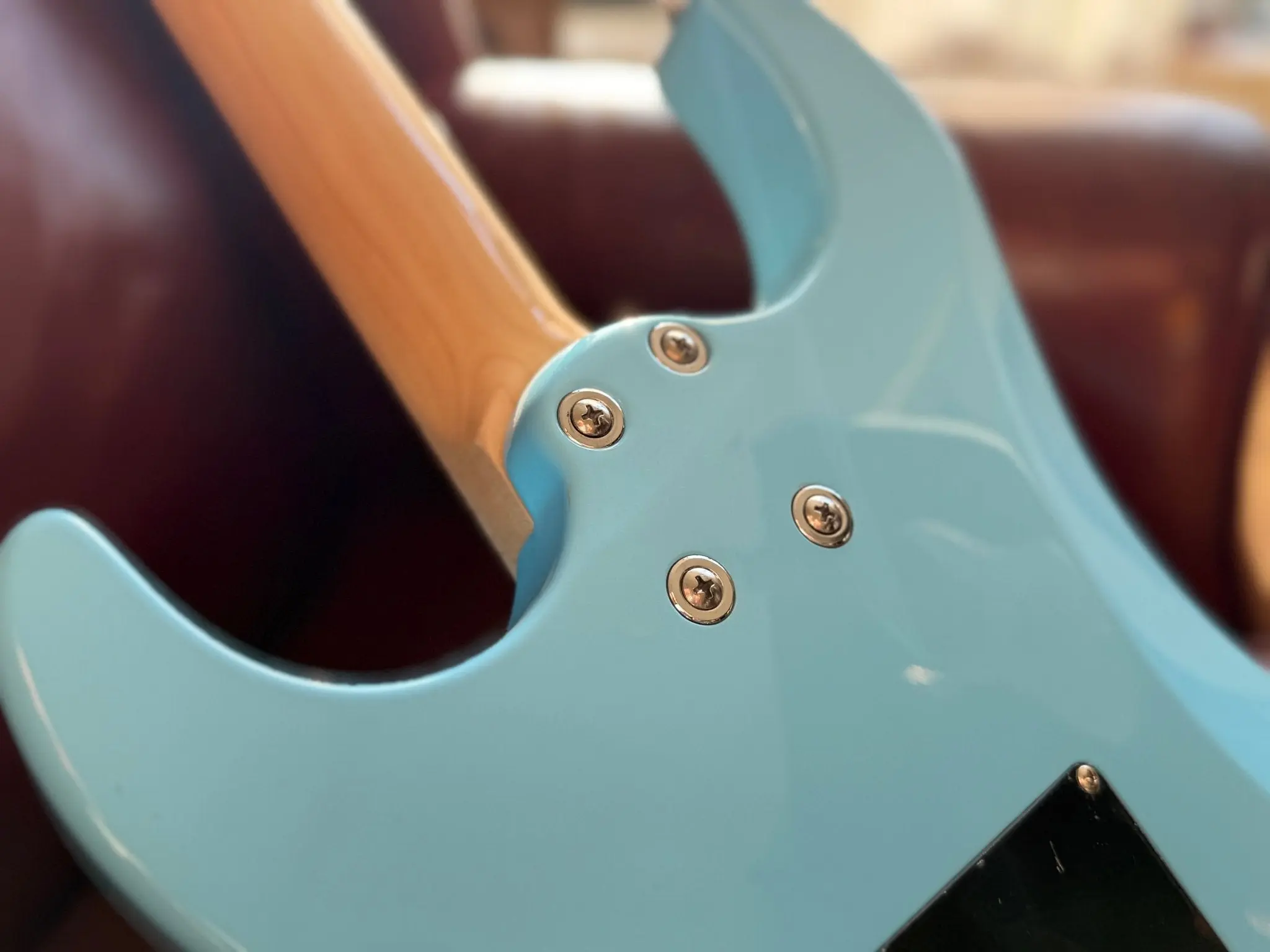 Vintage V6M24 ReIssued Electric Guitar ~ Laguna Blue - Image 9