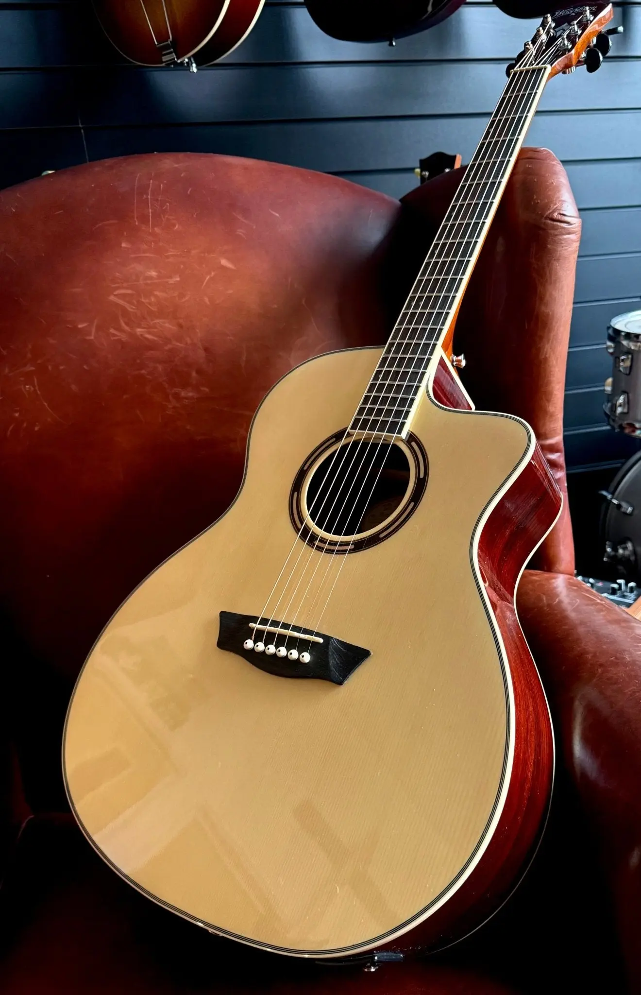 Washburn AG70CE Grand Auditorium - Natural Electro Acoustic Guitar w' £225 Custom Pro Setup Package Included - Image 14