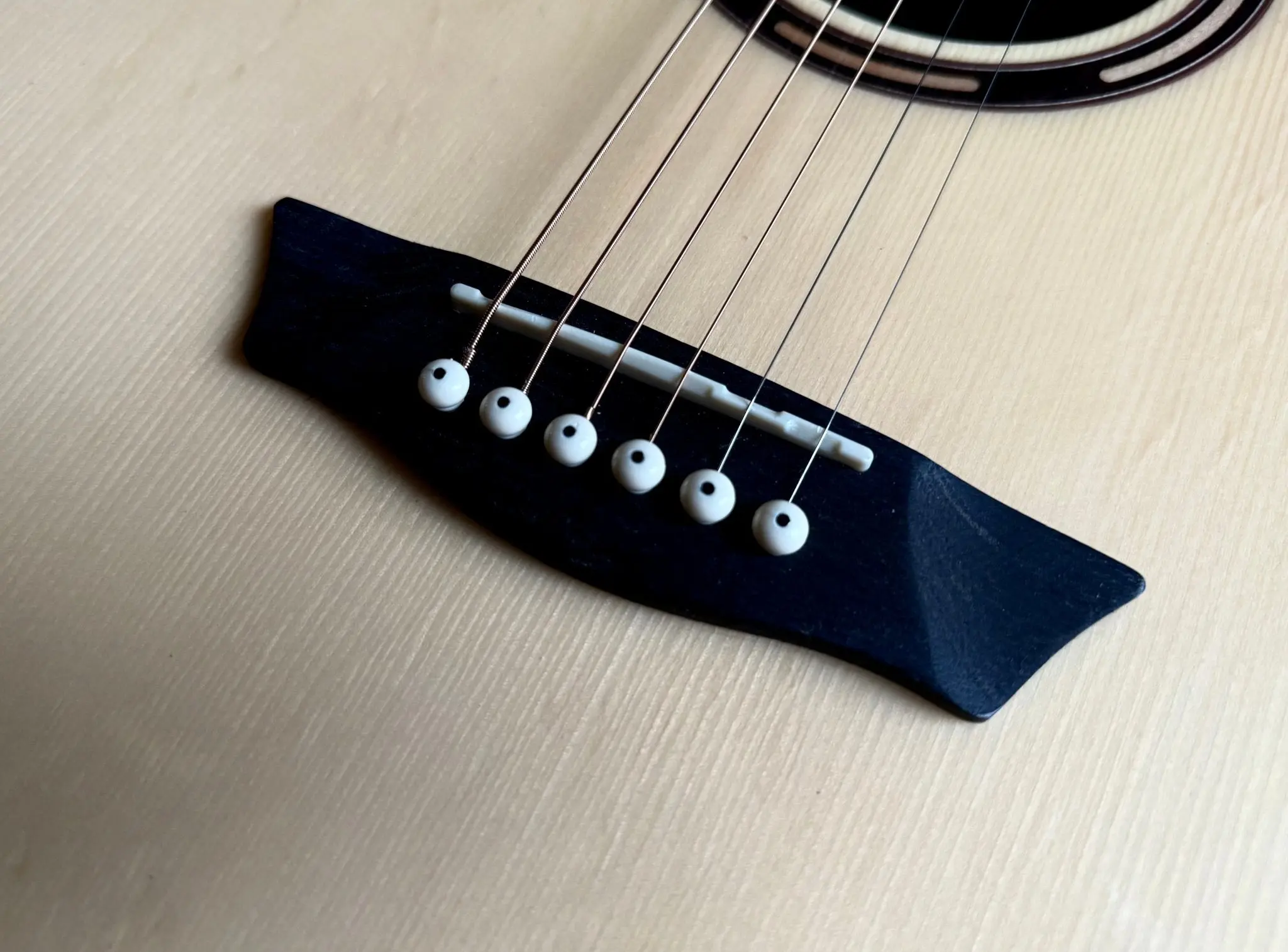 Washburn AG70CE Grand Auditorium - Natural Electro Acoustic Guitar w' £225 Custom Pro Setup Package Included - Image 9