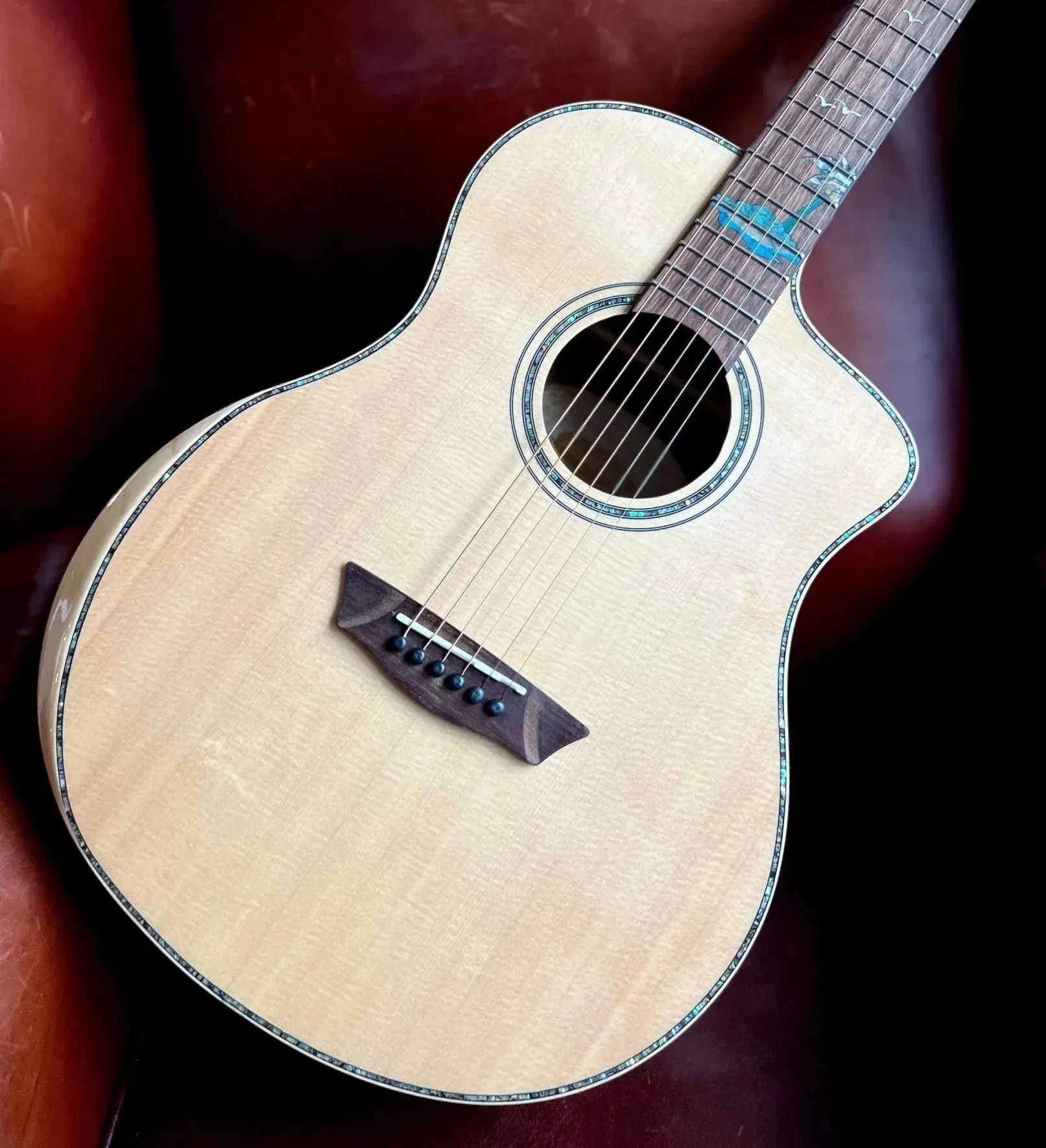 Washburn Bella Tono ALLURE SC56S - Natural Electro Acoustic Guitar - Image 16