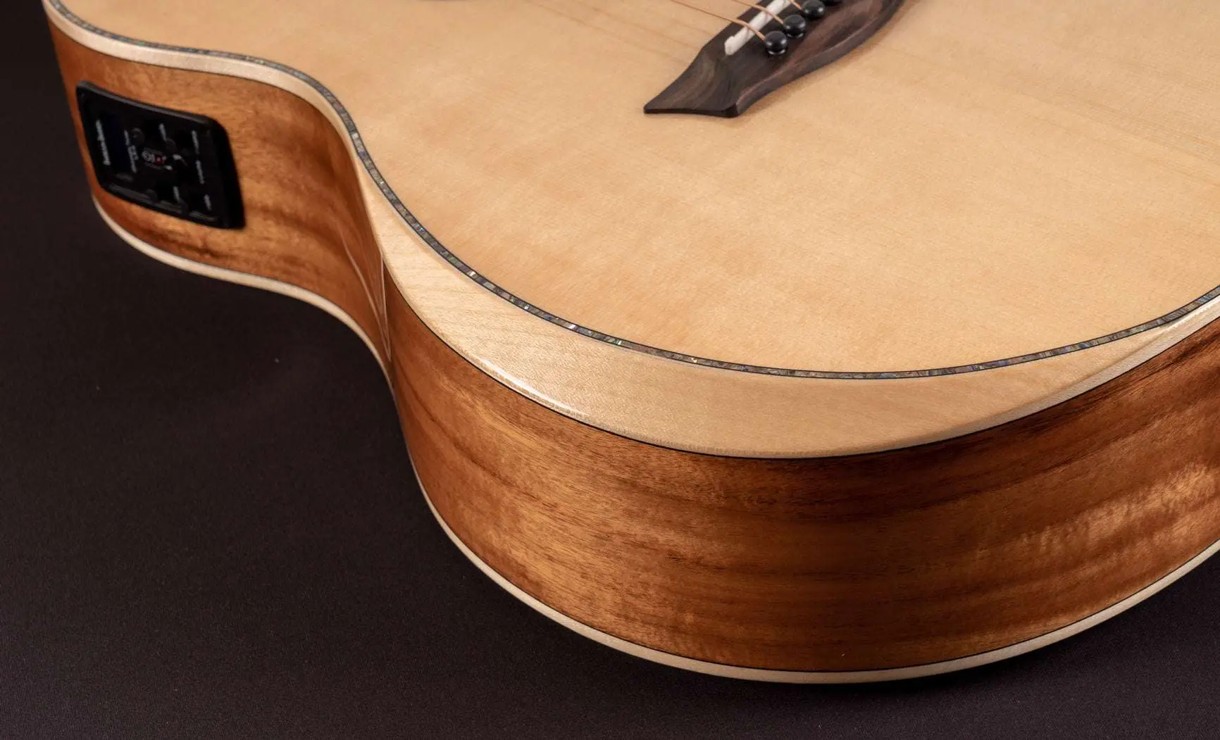 Washburn Bella Tono ALLURE SC56S - Natural Electro Acoustic Guitar - Image 8