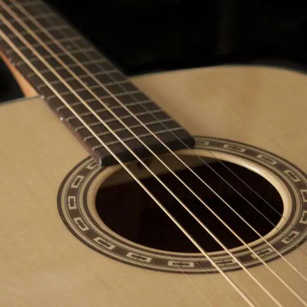 Washburn D7S - Dreadnought - Natural Acoustic Guitar - Image 2