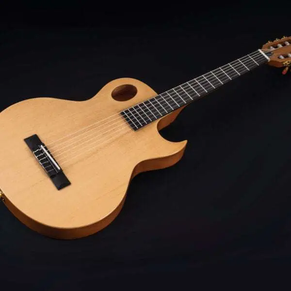 Washburn EACT42S - Thinline - Natural Electro Nylon Strung Guitar w'£225 Custom Pro Setup & Back Up Service - Image 6