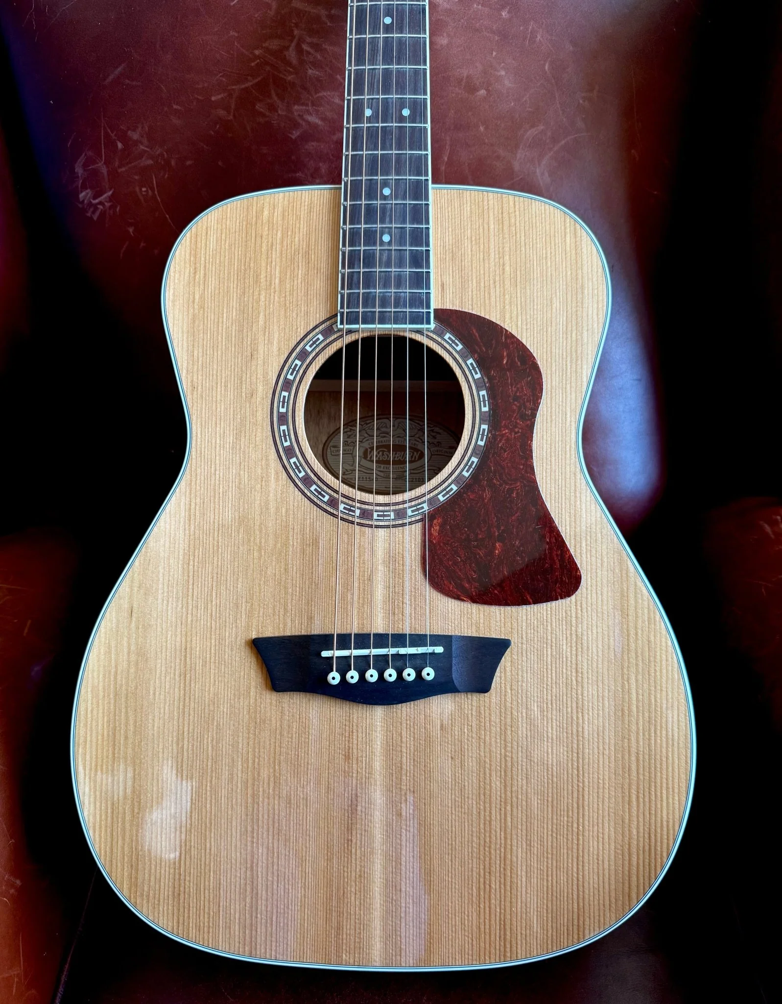 Washburn F11S - Folk - Natural Acoustic Guitar - Image 8