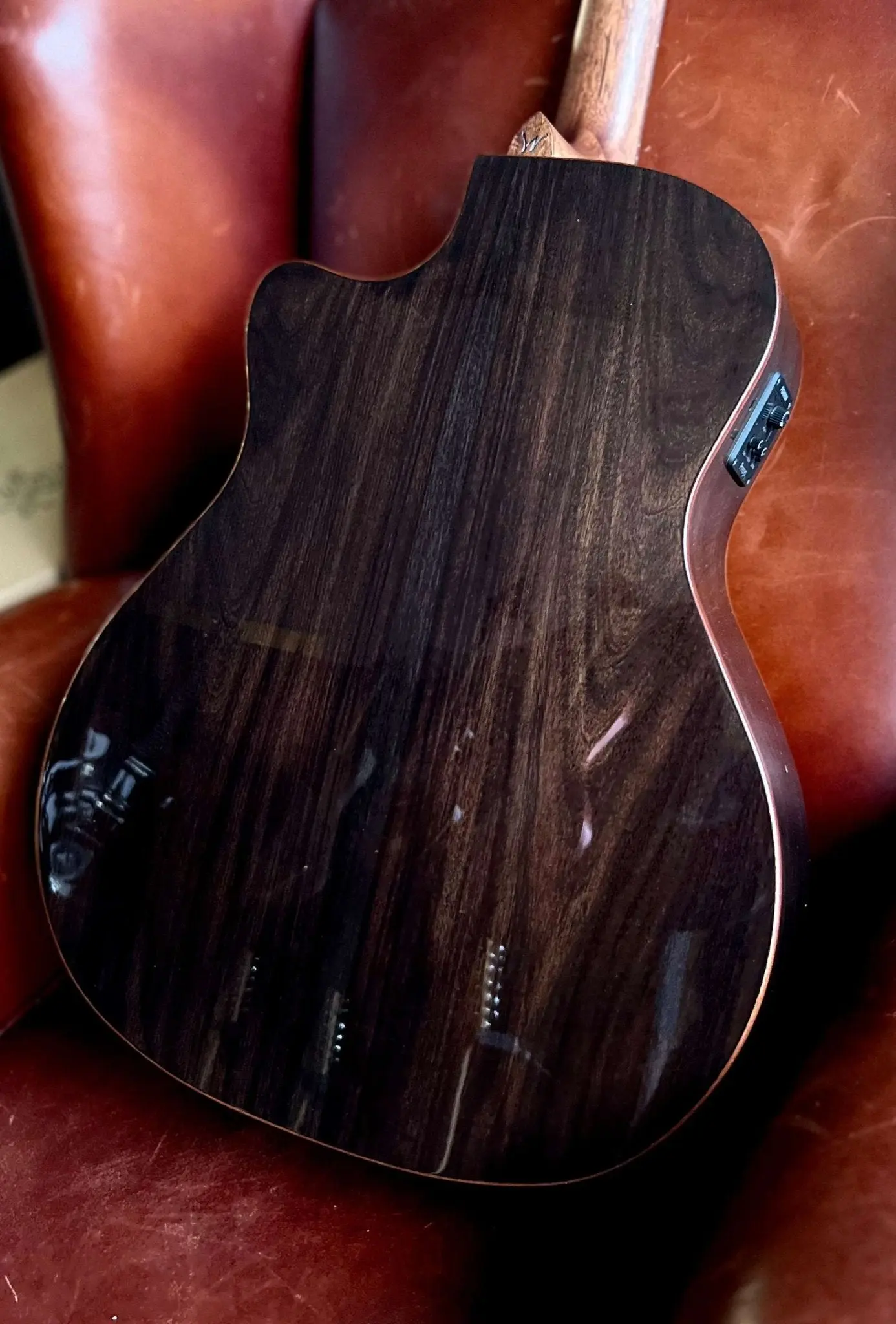 Washburn G20SCE - Grand Auditorium - Natural Electro Acoustic Guitar - Image 26