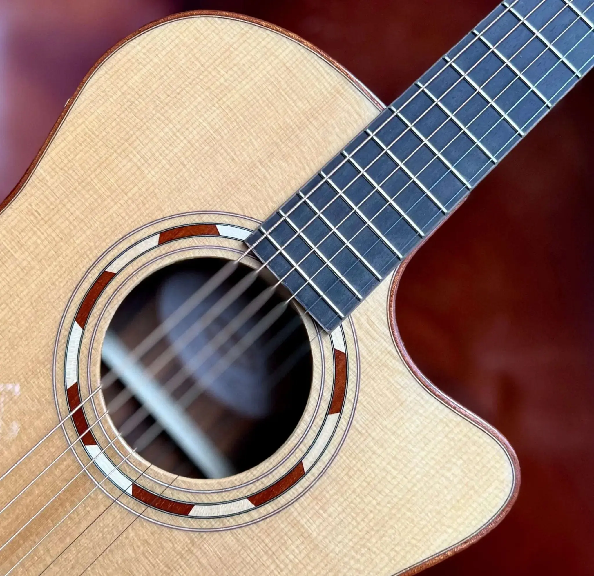 Washburn G20SCE - Grand Auditorium - Natural Electro Acoustic Guitar - Image 5