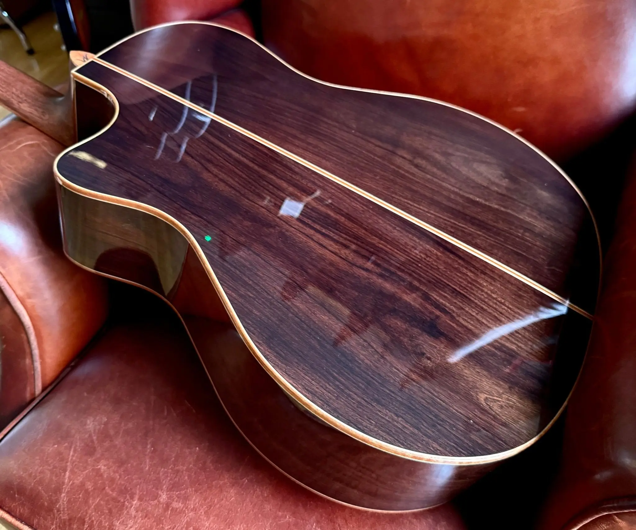Washburn G25SCE w/CASE - Grand Auditorium - Natural Electro Acoustic Guitar - Image 16