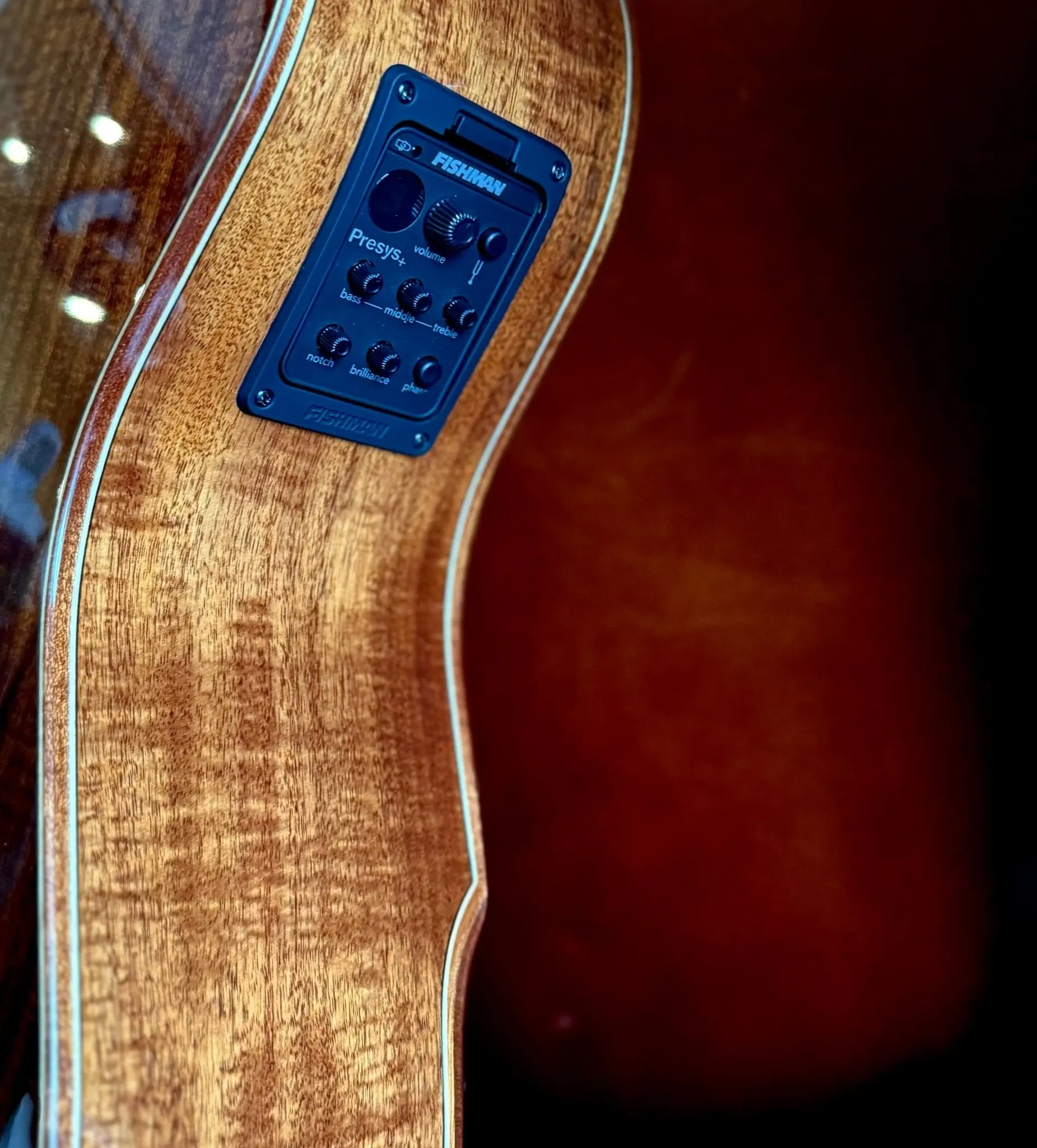 Washburn G55CE KOA w/ CASE - Grand Auditorium - Natural Electro Acoustic Guitar - Image 8
