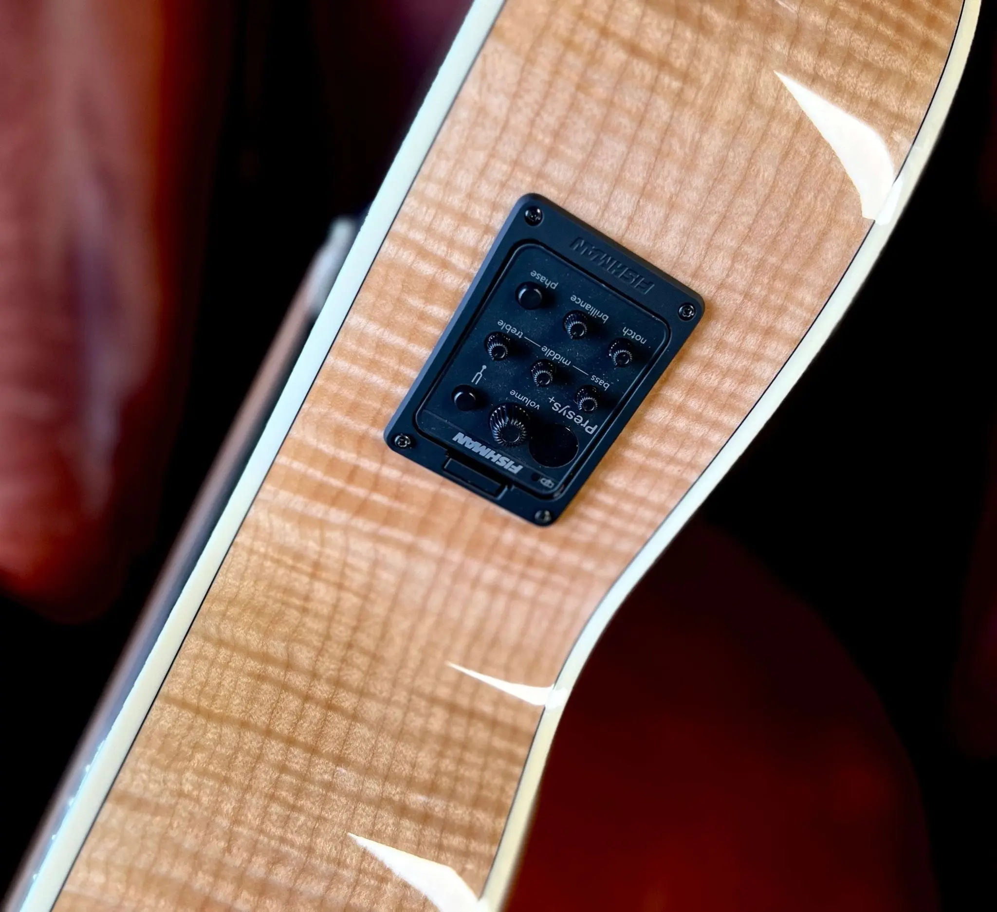 Washburn HJ40SCE Jumbo w' Flamed Maple Back & Sides.  £225 Custom Pro Setup & Support Package Included - Image 19