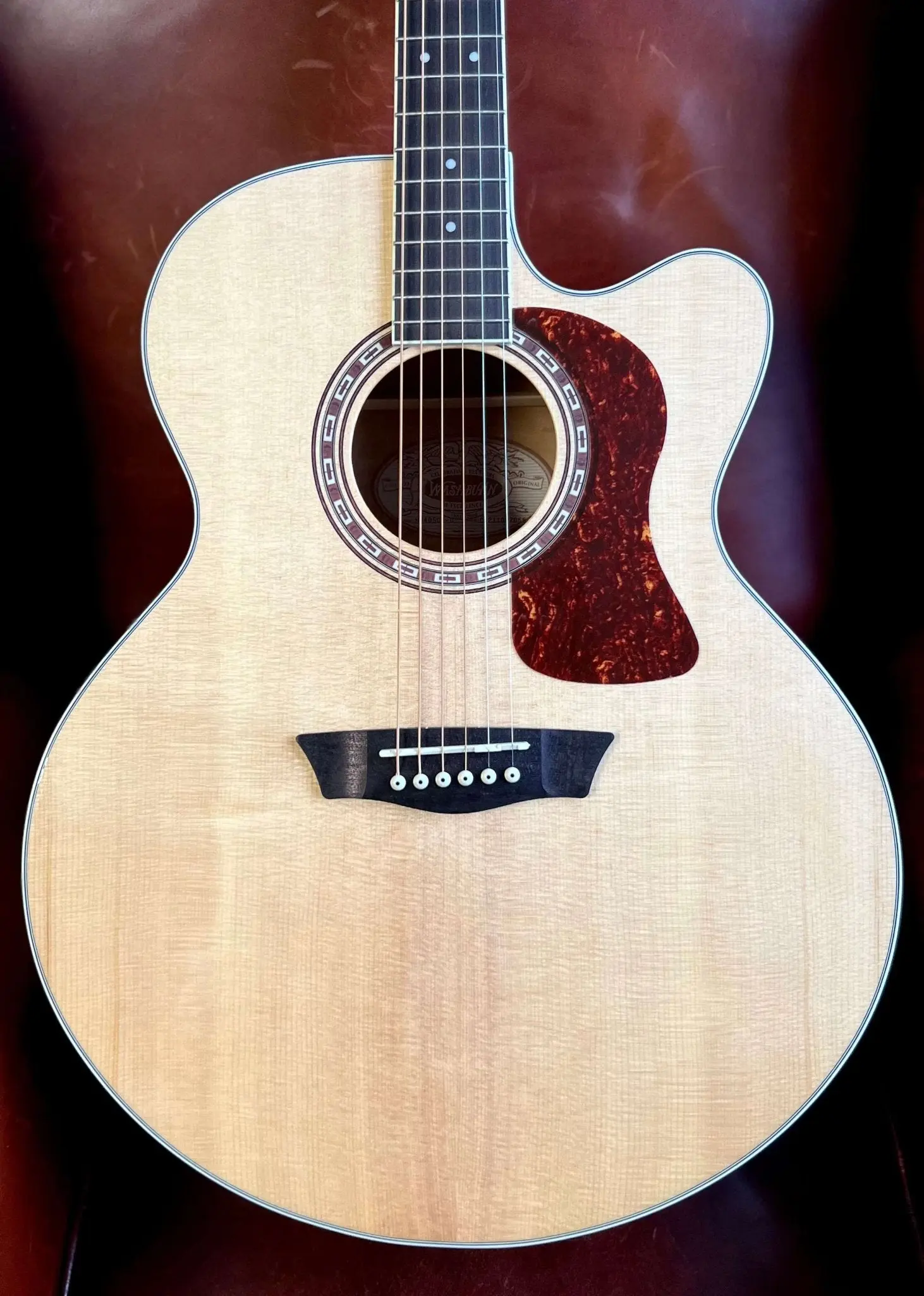 Washburn HJ40SCE Jumbo w' Flamed Maple Back & Sides.  £225 Custom Pro Setup & Support Package Included - Image 25