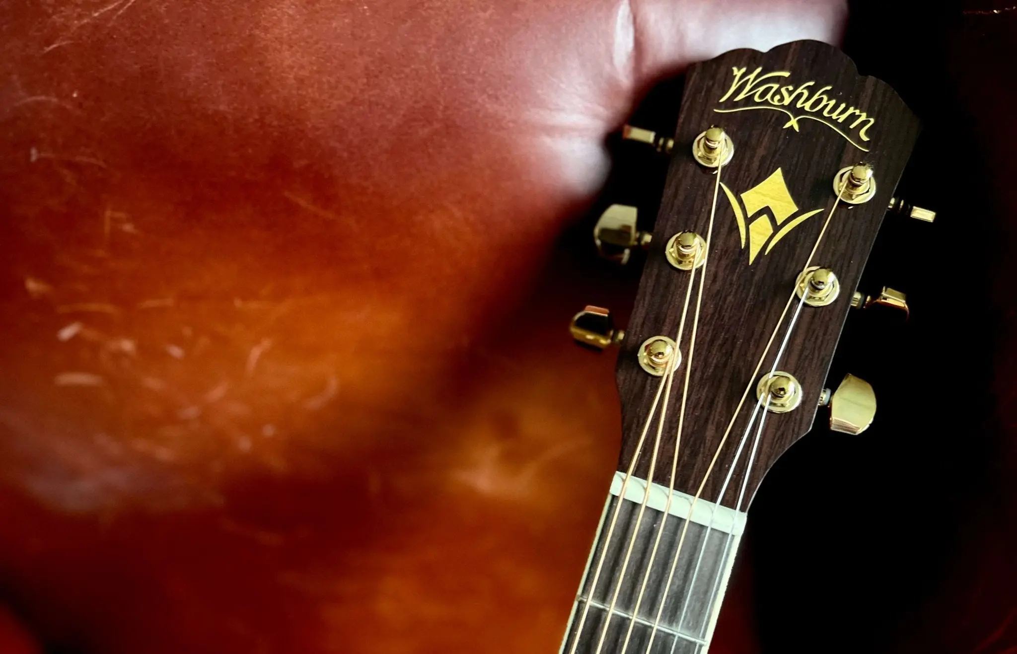 Washburn HJ40SCE Jumbo w' Flamed Maple Back & Sides.  £225 Custom Pro Setup & Support Package Included - Image 8