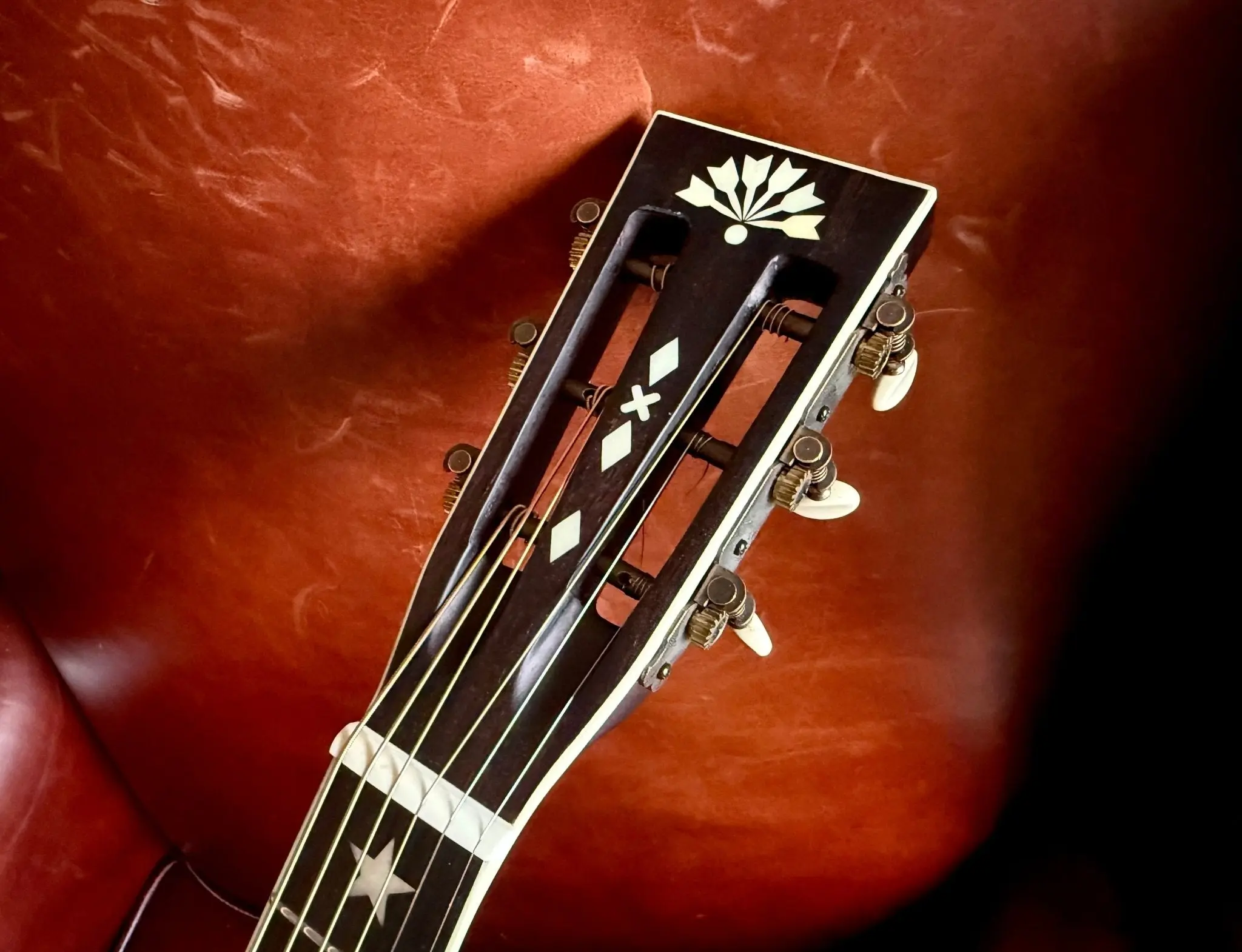 Washburn R310 Victorian Parlor Guitar. Gorgeous, Authentic & Wonderful! - Image 6