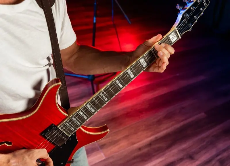 Washburn Wing Series Hawk SH35 Semi Hollow  Electric Guitar Inc £225 Custom Pro Setup & Support Package - Image 3