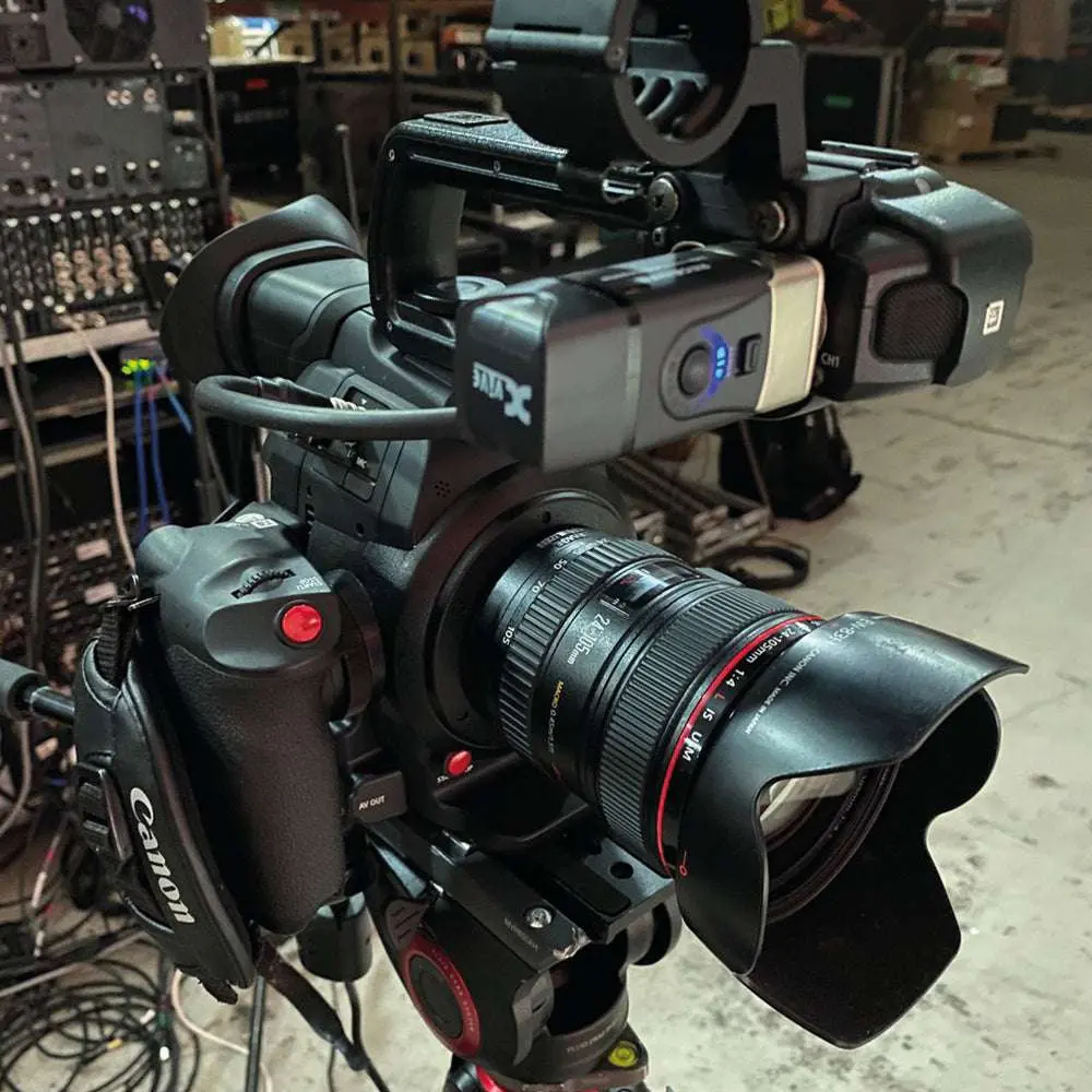 Xvive Microphone Wireless System - Image 5
